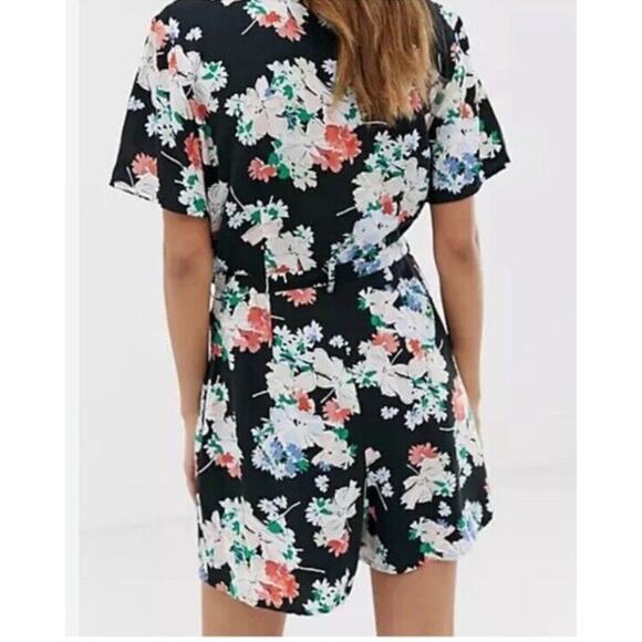 Abercrombie & Fitch Romper Women's XS Black Floral Button Up Revere Collar belt - Picture 7 of 8